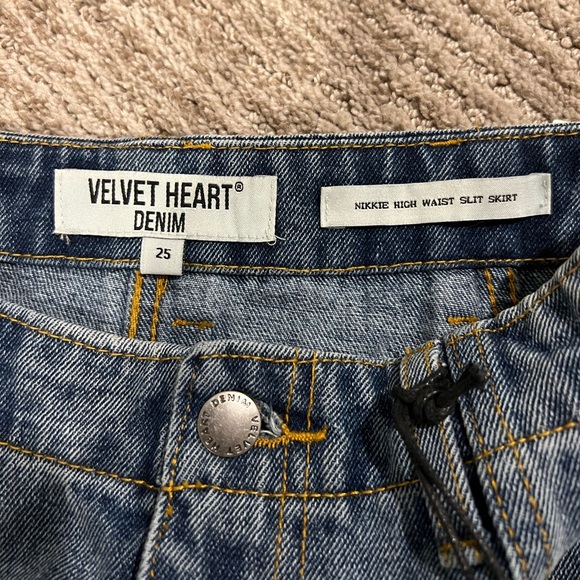 Velvet heart high waisted denim skirt size 25 - Picture 3 of 4